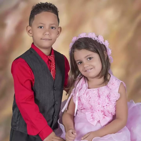 Meet your Posher, Alejandro - Picture 1 of 1